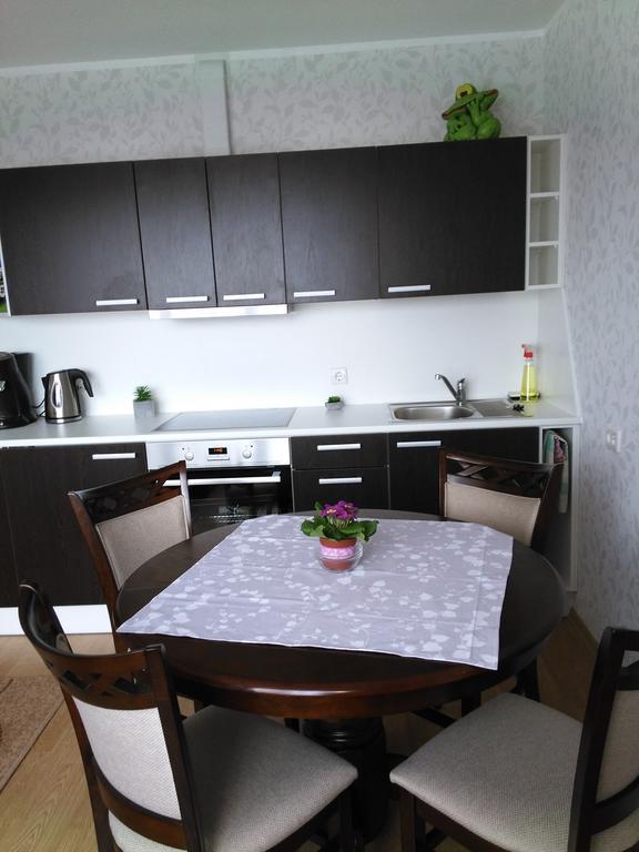 Gratarre Apartment Kuressaare Eksteriør bilde