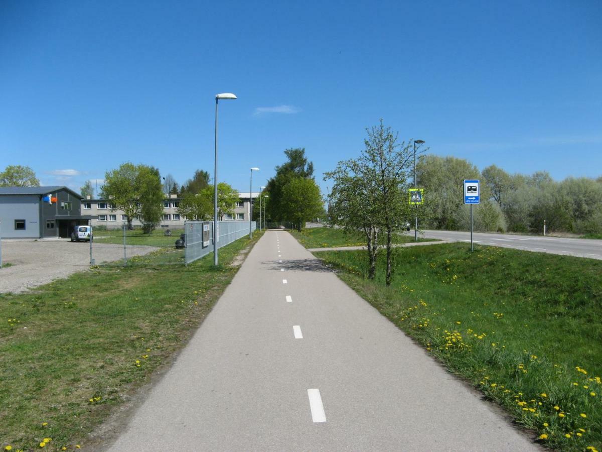 Gratarre Apartment Kuressaare Eksteriør bilde
